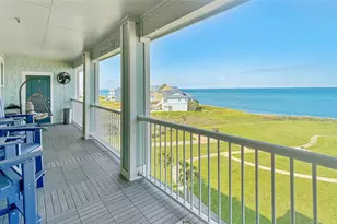26570 Baywater Dr, Galveston, TX 77554 - Photo 1
