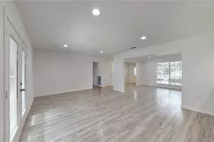 9023 Dunlap St, Houston, TX 77074 - Photo 15