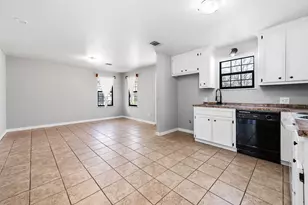 2474 Gates Rd, Alvin, TX 77511 - Photo 17