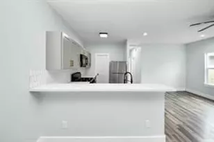 7502 Sandle St, Houston, TX 77088 - Photo 11