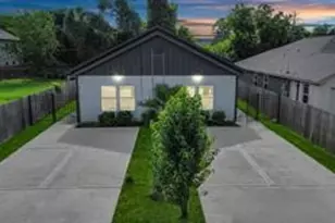 7502 Sandle St, Houston, TX 77088 - Photo 5