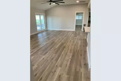 11703 Cherry Point Drive, Mont Belvieu, TX 77535 - Photo 21