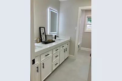 11703 Cherry Point Drive, Mont Belvieu, TX 77535 - Photo 29