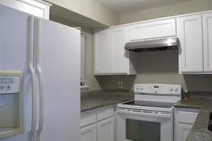 9901 Sharpcrest St, Houston, TX 77036 - Photo 5