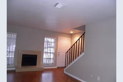 9901 Sharpcrest Street #D1, Houston, TX 77036 - Photo 7