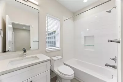 2204 Lou Ellen Lane #C, Houston, TX 77018 - Photo 9