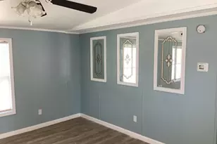 306 W Wallisville Rd, Highlands, TX 77562 - Photo 3