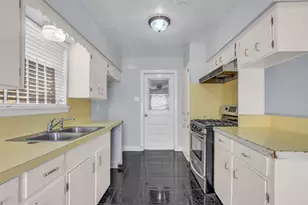 7226 Kingsway Dr, Houston, TX 77087 - Photo 17