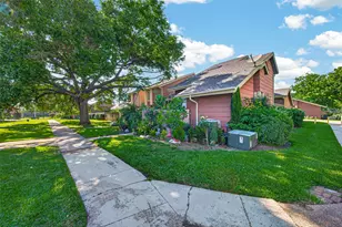 12667 Wellington Park Dr, Houston, TX 77072 - Photo 7