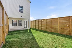712 Delano St, Houston, TX 77003 - Photo 27