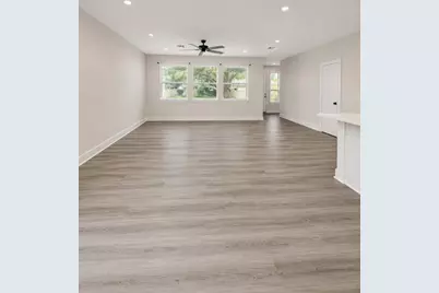 11514 Courtshire Road #B, Houston, TX 77076 - Photo 3