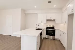 11514 Courtshire Rd, Houston, TX 77076 - Photo 5