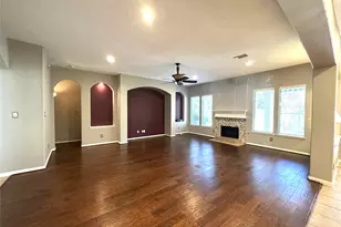 26026 Mills Ridge Ct, Kingwood, TX 77339 - Photo 7