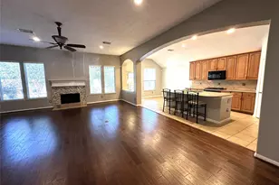 26026 Mills Ridge Ct, Kingwood, TX 77339 - Photo 9