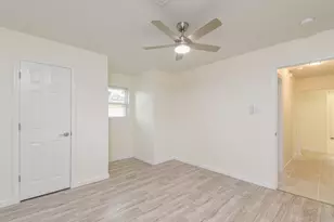 5003 Denoron Dr, Houston, TX 77048 - Photo 21