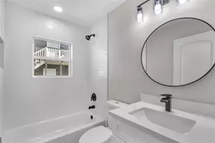 2919 Avenue K, Galveston, TX 77550 - Photo 11