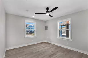 2919 Avenue K, Galveston, TX 77550 - Photo 15