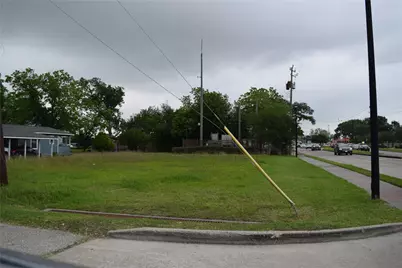 2543 S Texas Avenue, Pearland, TX 77003 - Photo 3