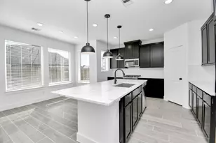 10059 Nectar Path, Iowa Colony, TX 77583 - Photo 9