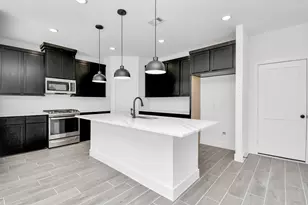 10059 Nectar Path, Iowa Colony, TX 77583 - Photo 7