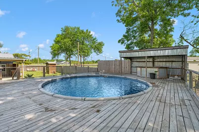 406 County Road 612, Dayton, TX 77535 - Photo 31