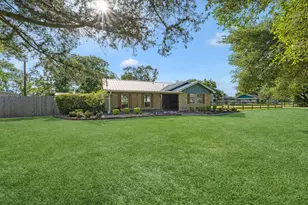 406 County Rd 612, Dayton, TX 77535 - Photo 9