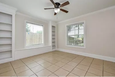 44 Farrell Street, Houston, TX 77022 - Photo 5