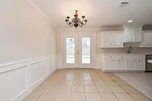 44 Farrell St, Houston, TX 77022 - Photo 9