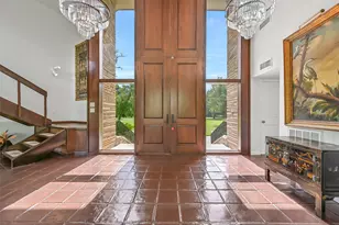300 Courtlandt Pl, Friendswood, TX 77546 - Photo 5
