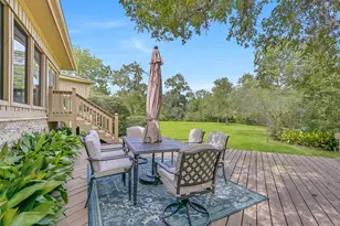 300 Courtlandt Pl, Friendswood, TX 77546 - Photo 35