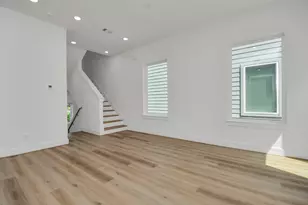 3036 Live Oak St, Houston, TX 77004 - Photo 9