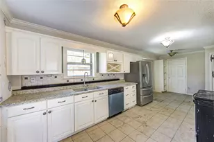 484 County Rd 6768, Dayton, TX 77535 - Photo 33