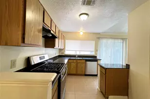 12242 Westlock Dr, Tomball, TX 77377 - Photo 7