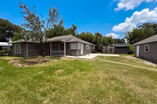 7934 Round Rock Dr, Houston, TX 77049 - Photo 17