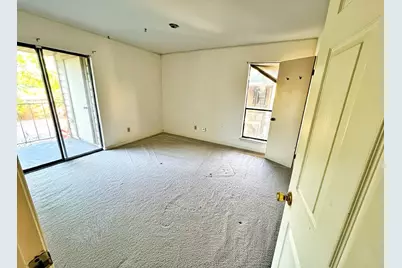 9000 Bissonnet Street #406, Houston, TX 77074 - Photo 3