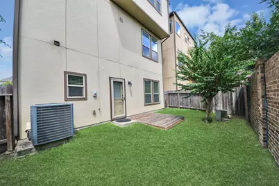12255 Oxford Crescent Circle, Houston, TX 77082 - Photo 39