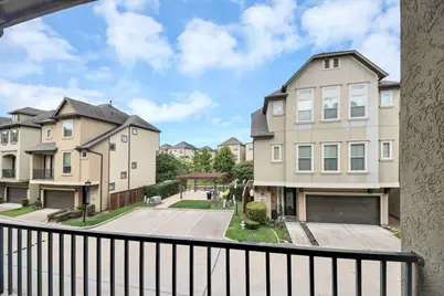 12255 Oxford Crescent Circle, Houston, TX 77082 - Photo 13