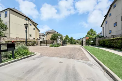 12255 Oxford Crescent Circle, Houston, TX 77082 - Photo 43