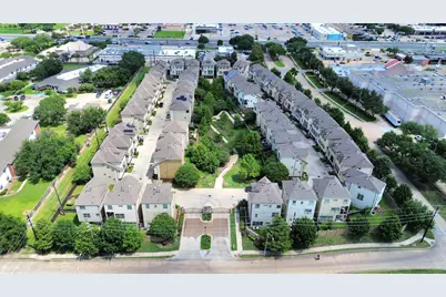 12255 Oxford Crescent Circle, Houston, TX 77082 - Photo 9
