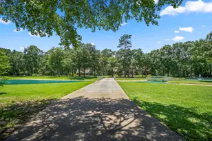1007 Hunters Creek Way, Hockley, TX 77447 - Photo 25