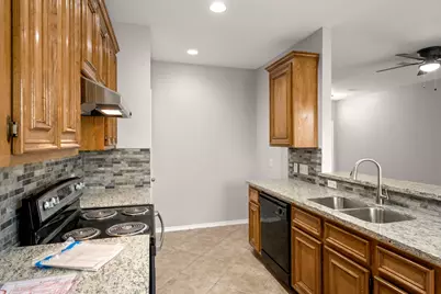 16546 Pentonshire Lane, Houston, TX 77090 - Photo 11