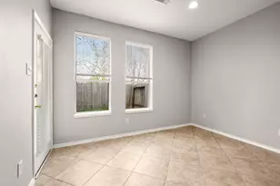 16546 Pentonshire Ln, Houston, TX 77090 - Photo 9