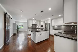 1803 Libbey Dr, Houston, TX 77018 - Photo 1