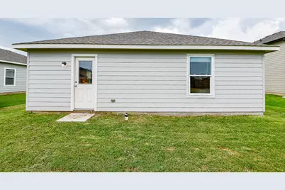 1924 Spruce Street, Bay City, TX 77414 - Photo 29