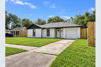 5207 Castlecreek Lane, Houston, TX 77053 - Photo 3