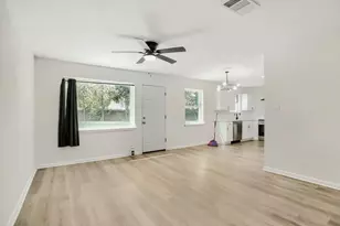 5207 Castlecreek Ln, Houston, TX 77053 - Photo 7