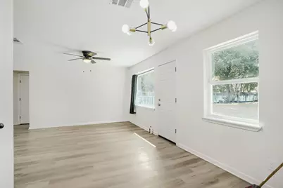 5207 Castlecreek Lane, Houston, TX 77053 - Photo 13