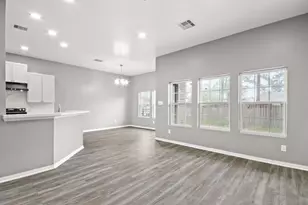 535 Corydon Dr, Houston, TX 77336 - Photo 3