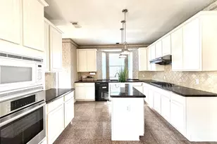 1916 Lakewinds Dr, Missouri City, TX 77459 - Photo 1