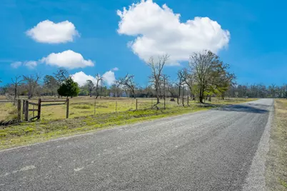 26050 Forest Hills Lane, Waller, TX 77484 - Photo 13